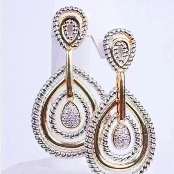 TEARDROP NECKLACE AND EARRING SET - Picture 2 of 3